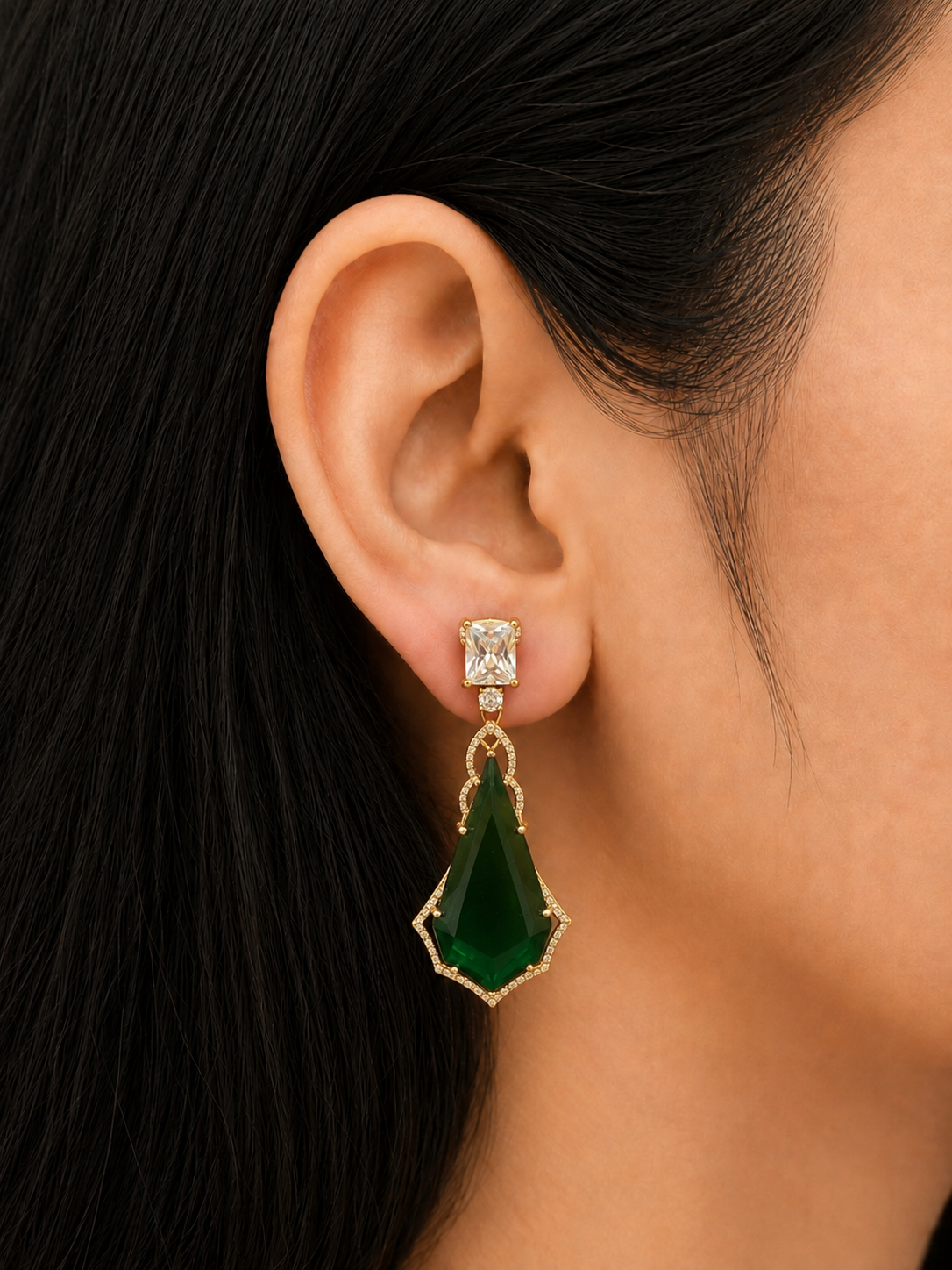 EMERALD GREEN & GOLD DIAMOND EARRINGS