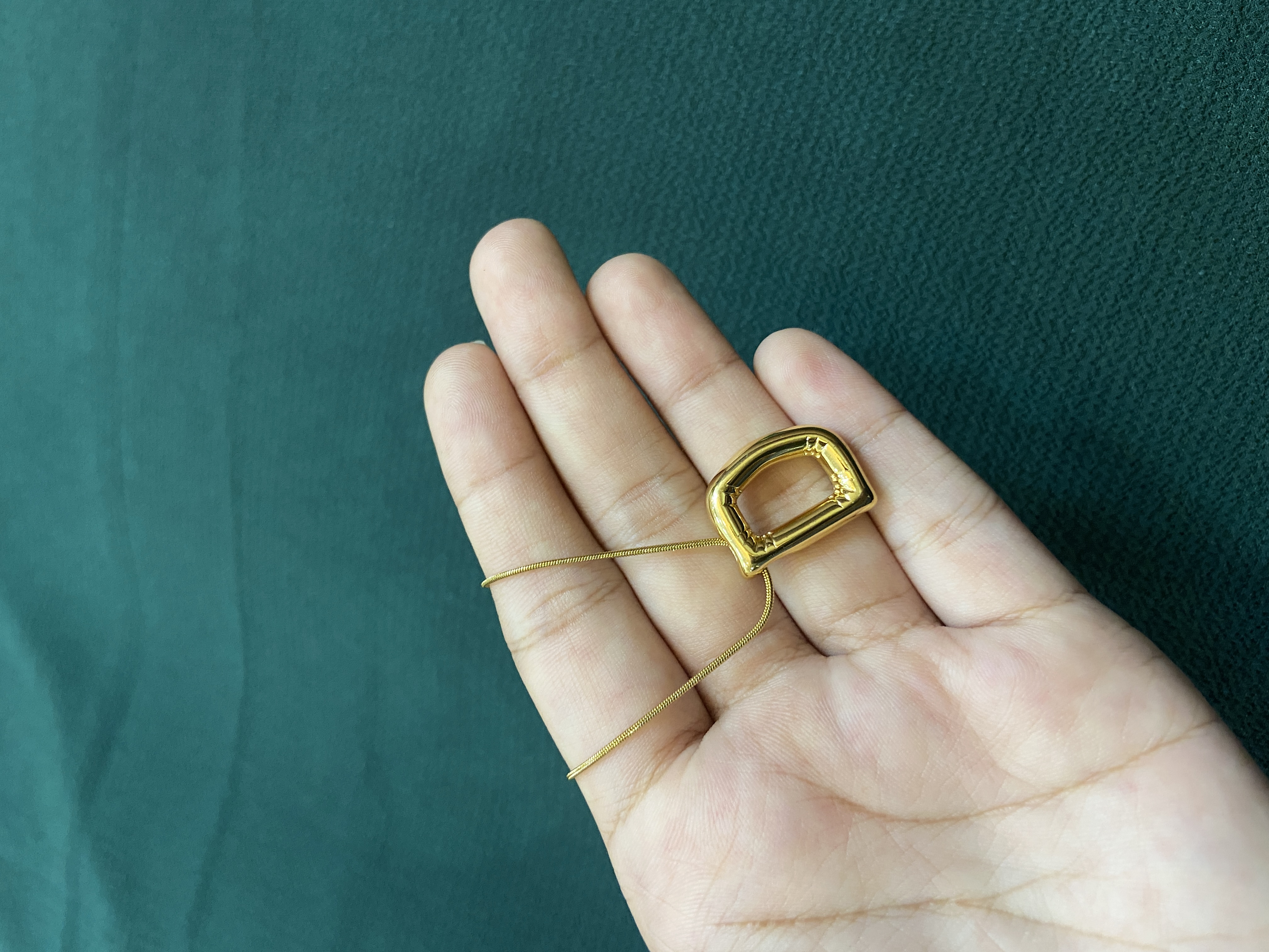 D INITIAL LOCKET WITH CHAIN